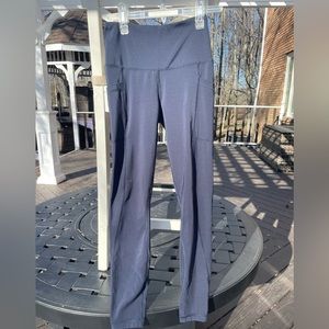 Navy blue athletic leggings